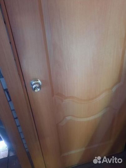 Дверь межкомнатная 800 х 2000 с коробкой бу