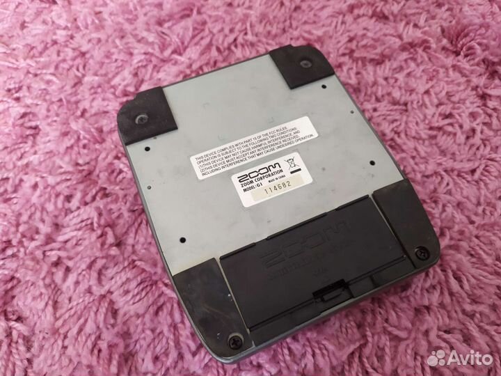 Гитарный процессор zoom G1