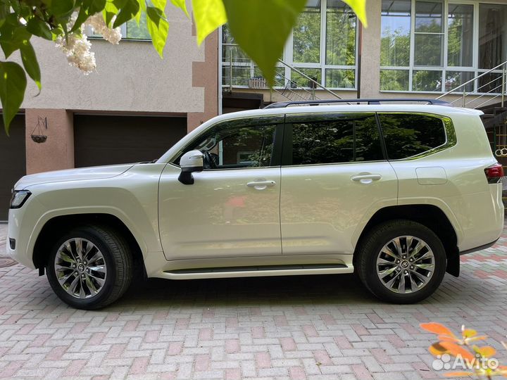 Toyota Land Cruiser 3.5 AT, 2023, 19 000 км