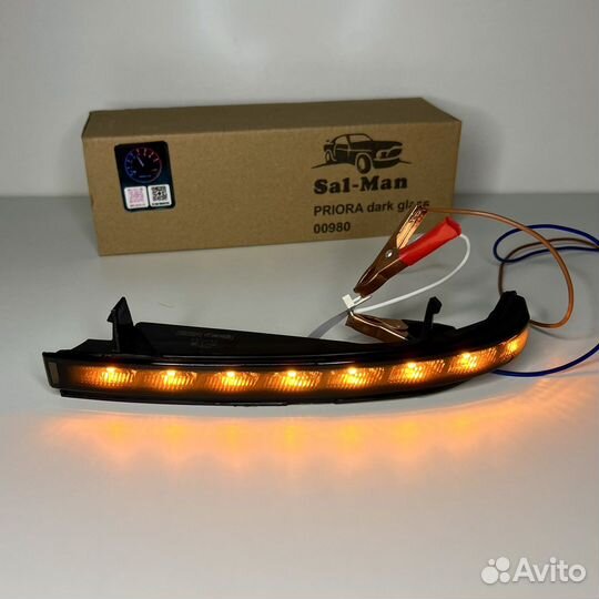 Повторитель поворота в зеркало LADA Priora плазма