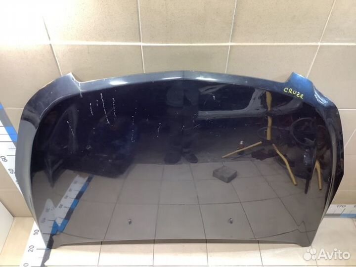 Капот Chevrolet Cruze седан 1 2012