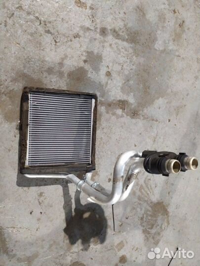 Радиатор отопителя Volkswagen Passat B7 CDA 2012