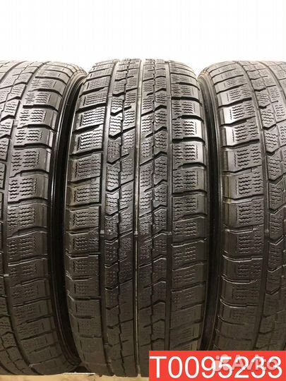 Goodyear UltraGrip Ice Navi Zea 215/60 R16 101K