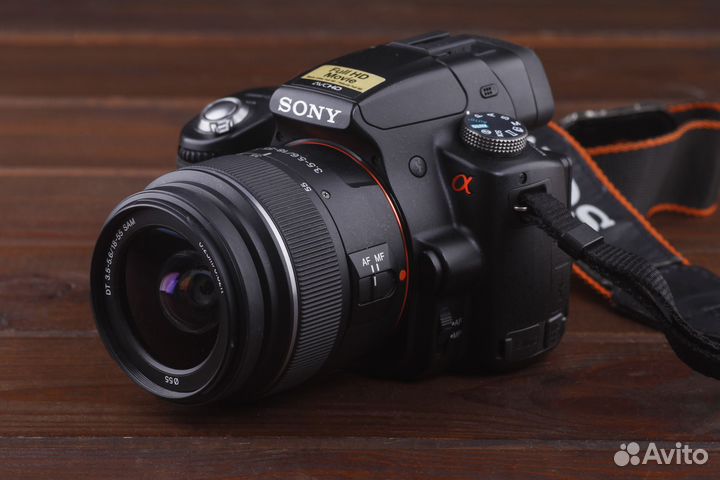 Sony Alpha SLT-A33 с китовым объективом 18-55