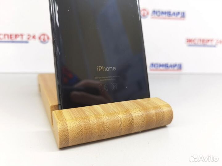 iPhone X, 64 ГБ