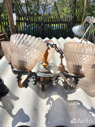 Комплект люстра и бра