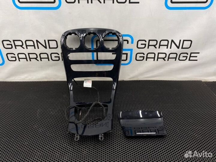 Накладки салона Mercedes-Benz C-Class W205 274.910