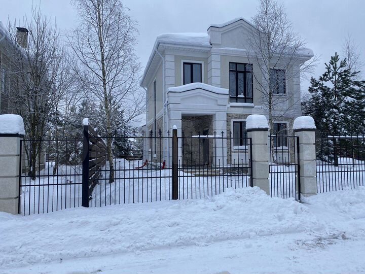 Дом 130 м² на участке 8 сот.