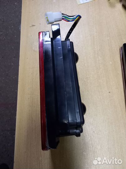 Фонарь задний BAW бав 1044 1065 33462 33460