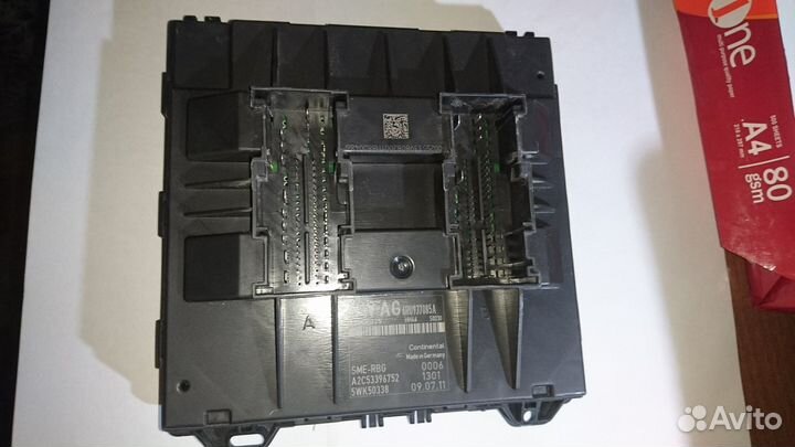 Блок комфорта BCM 6RU937085A VW Polo Sedan 2011