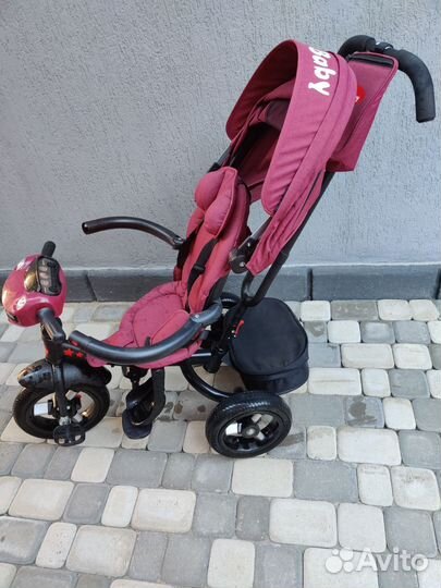 Трехколесный велосипед с ручкой smart baby