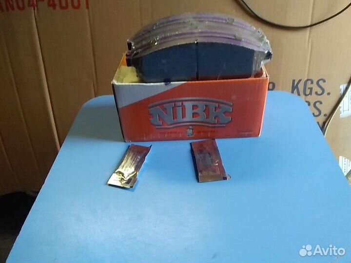 Тормозные колодки Mitsubishi, Nissan