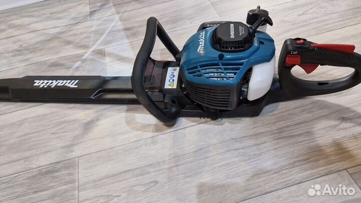 Бензокусторез