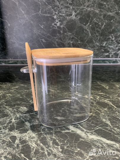 Банка для сыпучих продуктов