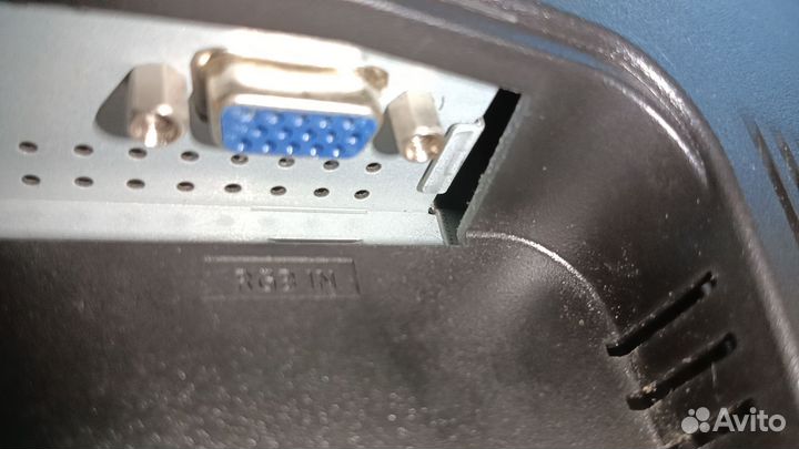 Монитор samsung SyncMaster 943nw