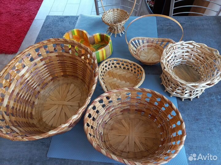 Корзинки плетеные разные