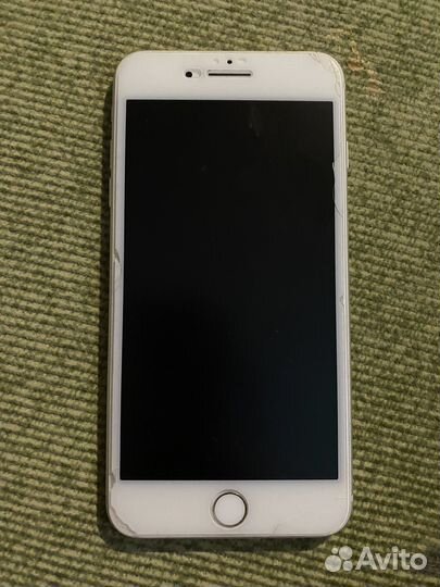 Телефон iPhone 8 plus