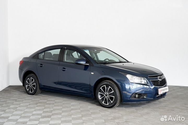 Chevrolet Cruze 1.8 AT, 2011, 127 000 км