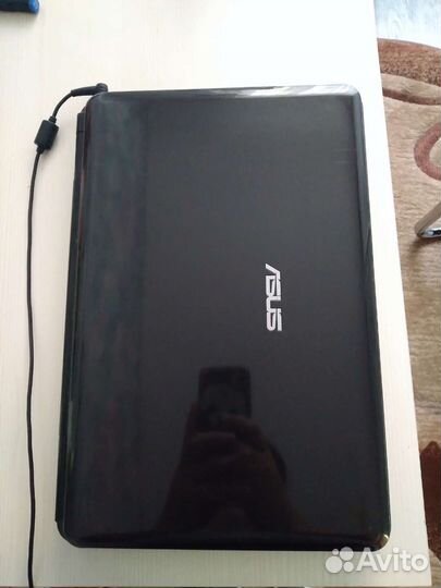 Ноутбук asus