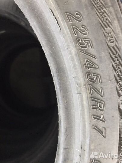 Bridgestone Potenza RE050A 225/45 R17