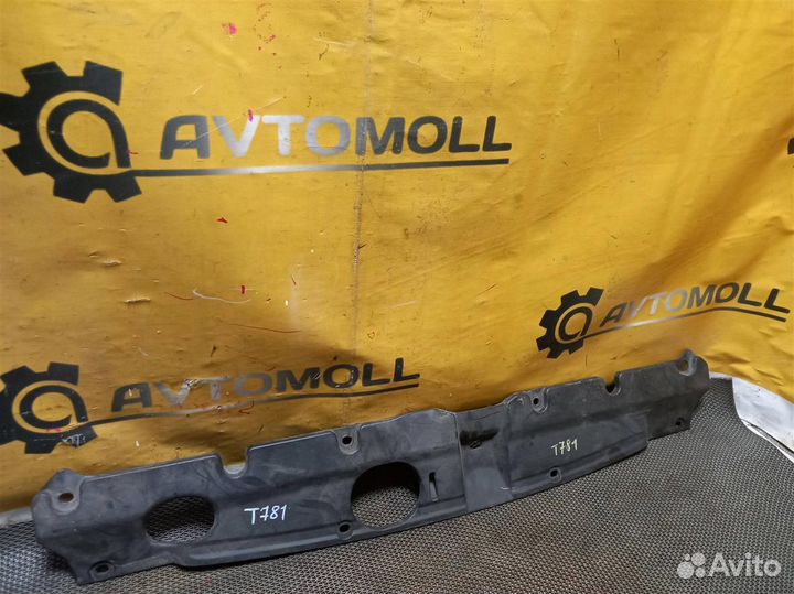 Дефлектор радиатора honda CR-V RD8