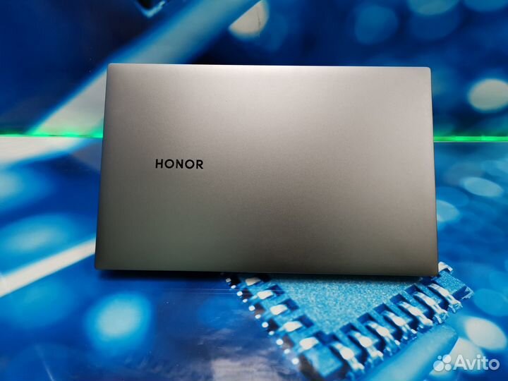 Honor MagicBook 16.1 PRO Ryzen 5 3550H/Vega 8