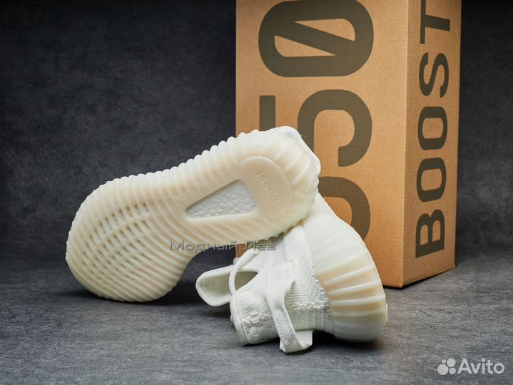 Кроссовки Adidas Yeezy Boost 350 v2 white