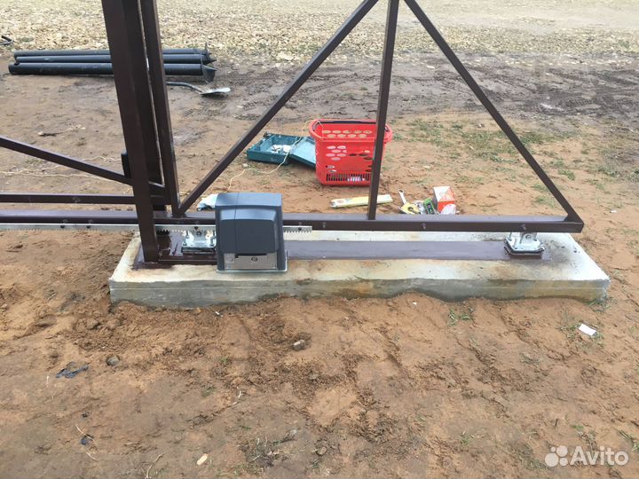 Откатные ворота с автоматикой