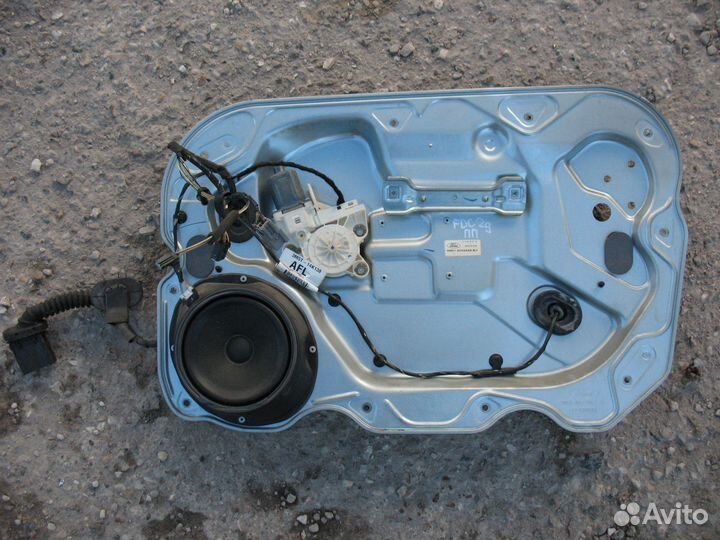 Стеклоподъемники передние Ford Focus 2