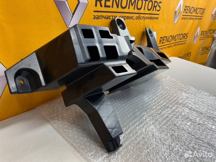 Абсорбер заднего бампера Renault Logan