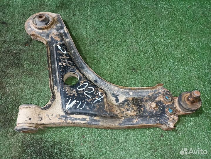 Рычаг передний Chevrolet Lacetti