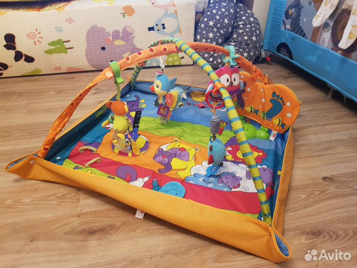 Развивающий коврик tiny love