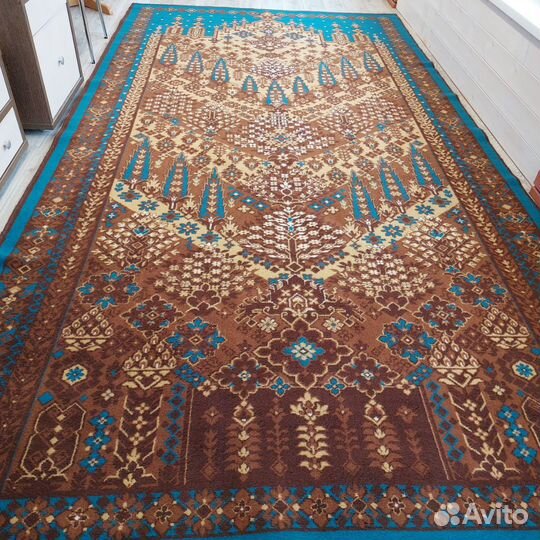 Продам Ковер б/у