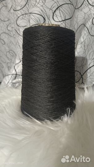Пряжа черный лён в бобине