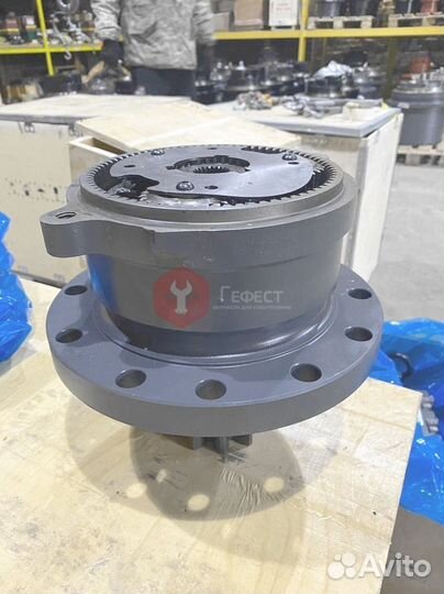 Редуктор поворота башни Hitachi ZX60 9287538