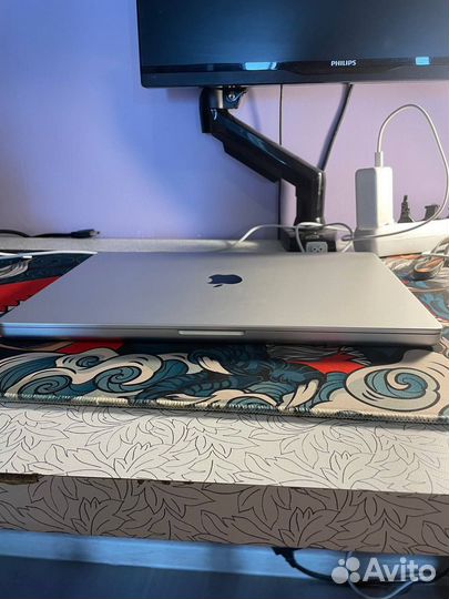 Macbook pro 16 m2 max 32gb 1tb