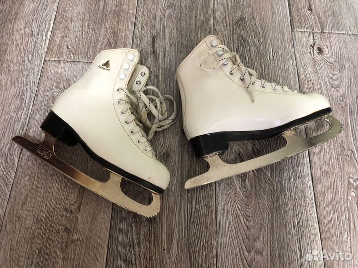 Коньки размер 35