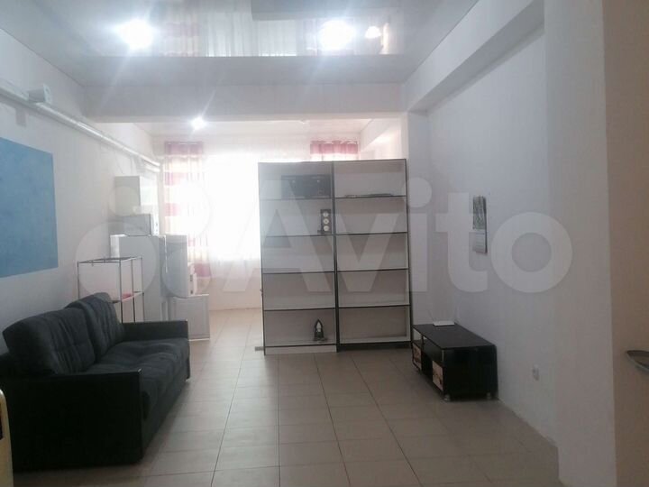 Своб. планировка, 65 м², 1/3 эт.