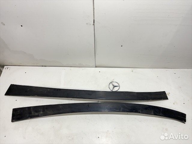 Молдинг панорамной крыши левый Мерседес 207 w207