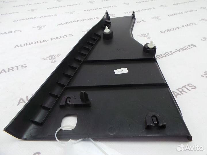 Обшивка Amarok 2010