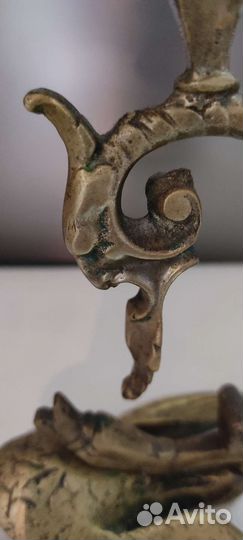 Подсвечник антикварный бронза