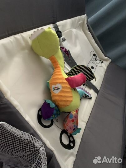 Веселый дракончик Lamaze