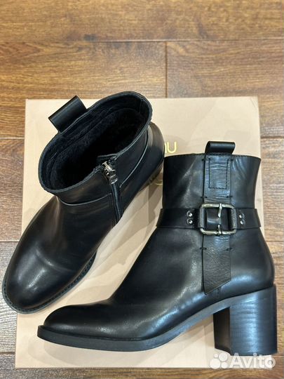 Ботинки женские демисезонные