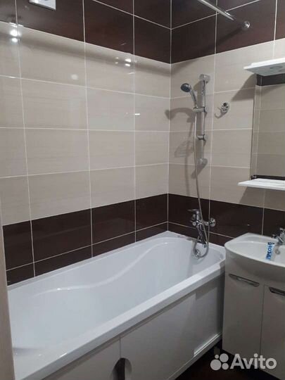 Плиточник, укладка плитки, кафель, керамогранит