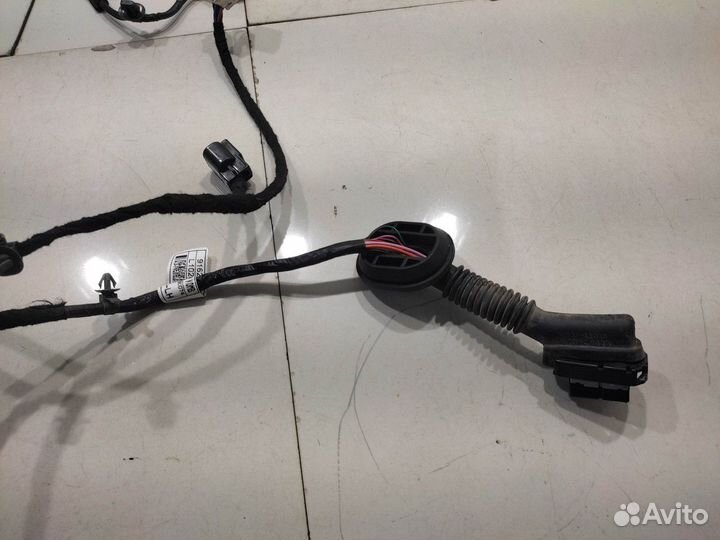 Электропроводка двери (задняя левая)
