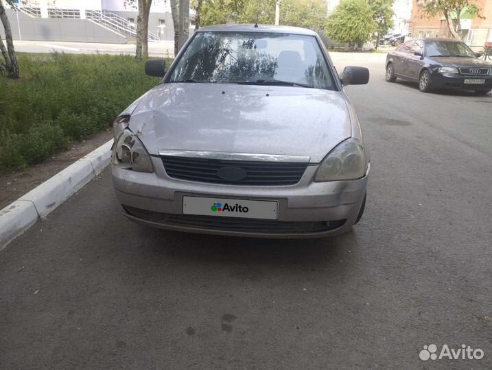 LADA Priora 1.6 МТ, 2012, битый, 66 000 км