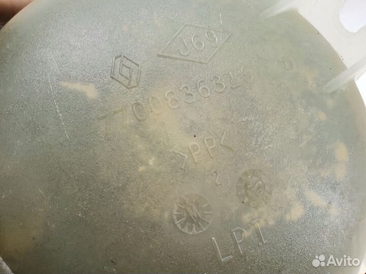 Бачок расширительный Renault Clio 2 2002