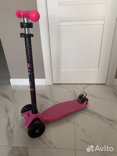 Детский самокат Maxi Micro Classic