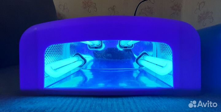 Уф лампа для ногтей
