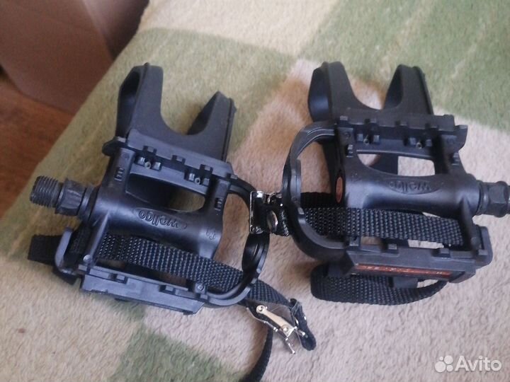 Контактные педали шоссейные